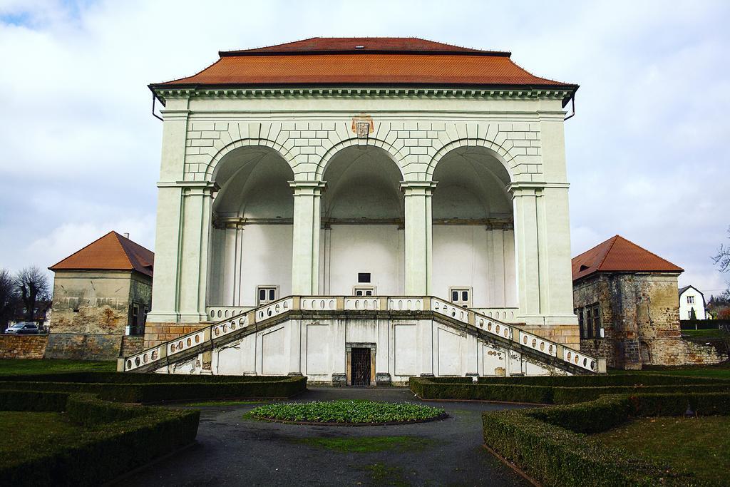 Hotel U Krále Jicin Exterior foto